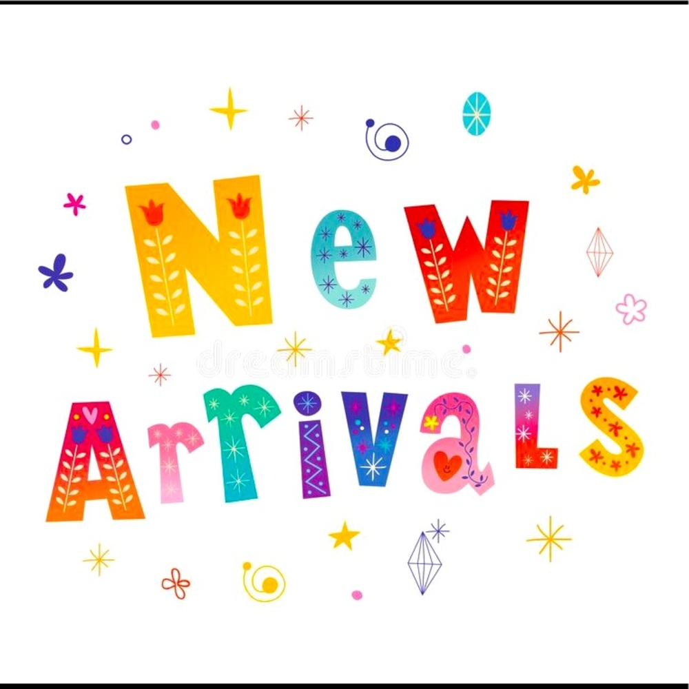 Just added new gently used items to closet 💕🤩